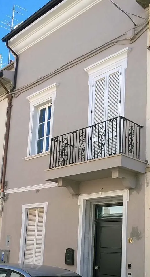 دهانات خارجية للفلل والعماير شرق الرياض