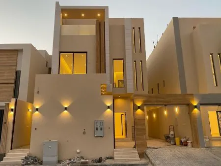 احدث دهانات للواجهات الخارجية ومقاومة لتقلبات الطقس بالرياض 