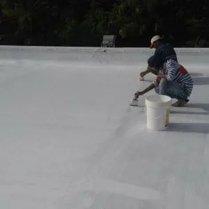 معلم العوازل والدهانات والترميم في حي الديرة والبطحاء