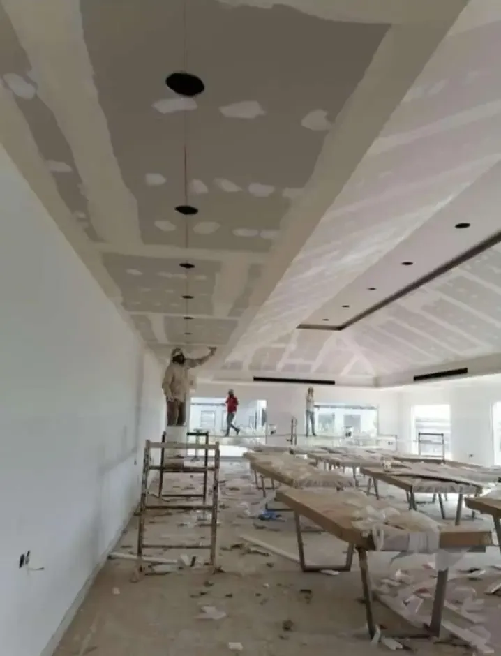 أنواع الأصباغ والدهانات الداخلية والخارجيةبالرياض لعام 2026