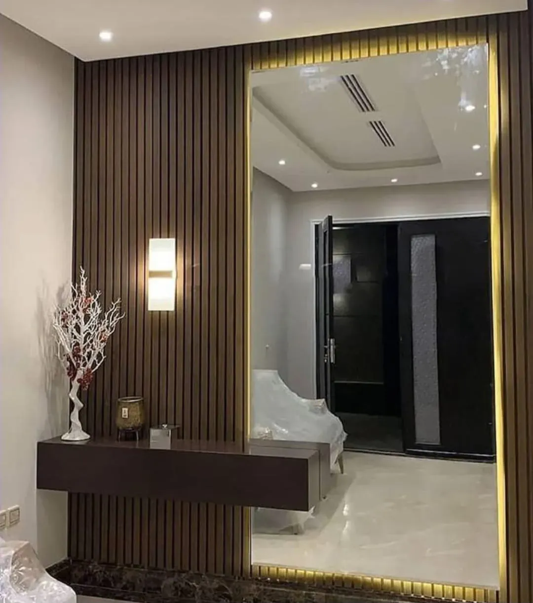 ديكورات مرايا مودرن في الرياض 2026:لتجديد منزلك بلمسات فخمة